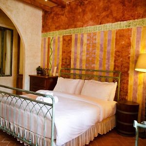 Superior Deluxe Suite